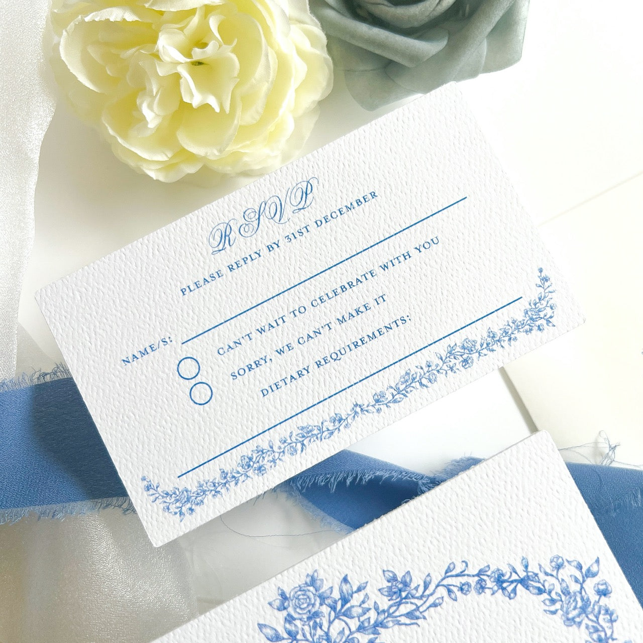 EnchantedGardenblueandwhiteflowerweddinginvitation7